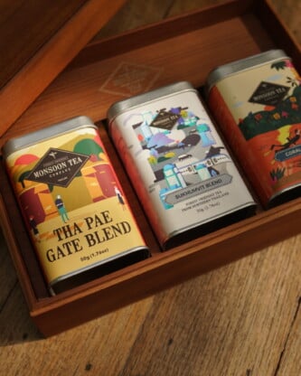 Premium Wood Box Gift Set-Thailand Blends Black Tea Set